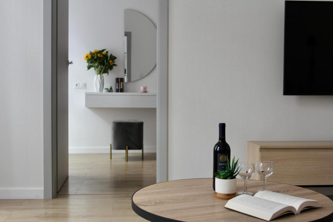 Luna Apartments Jelenia Góra Extérieur photo