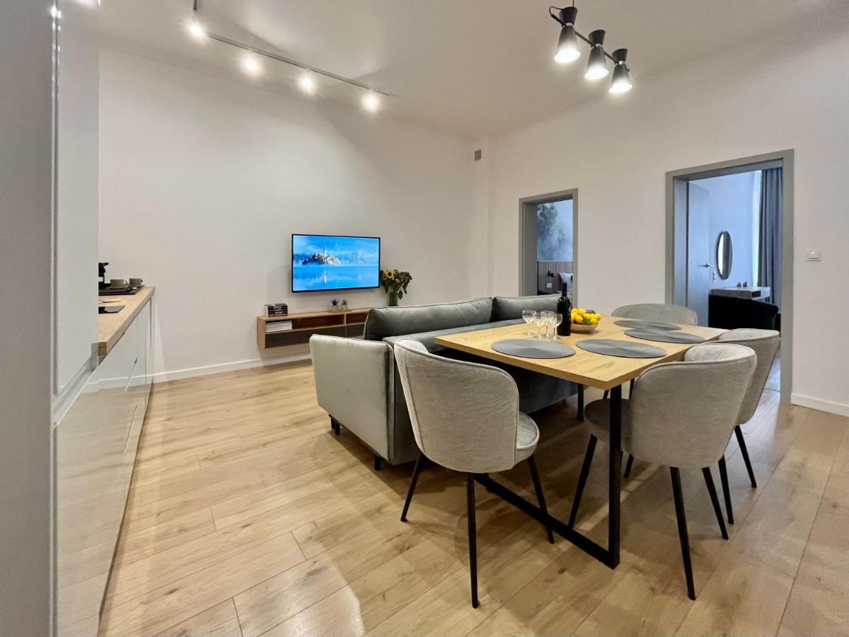 Luna Apartments Jelenia Góra Extérieur photo