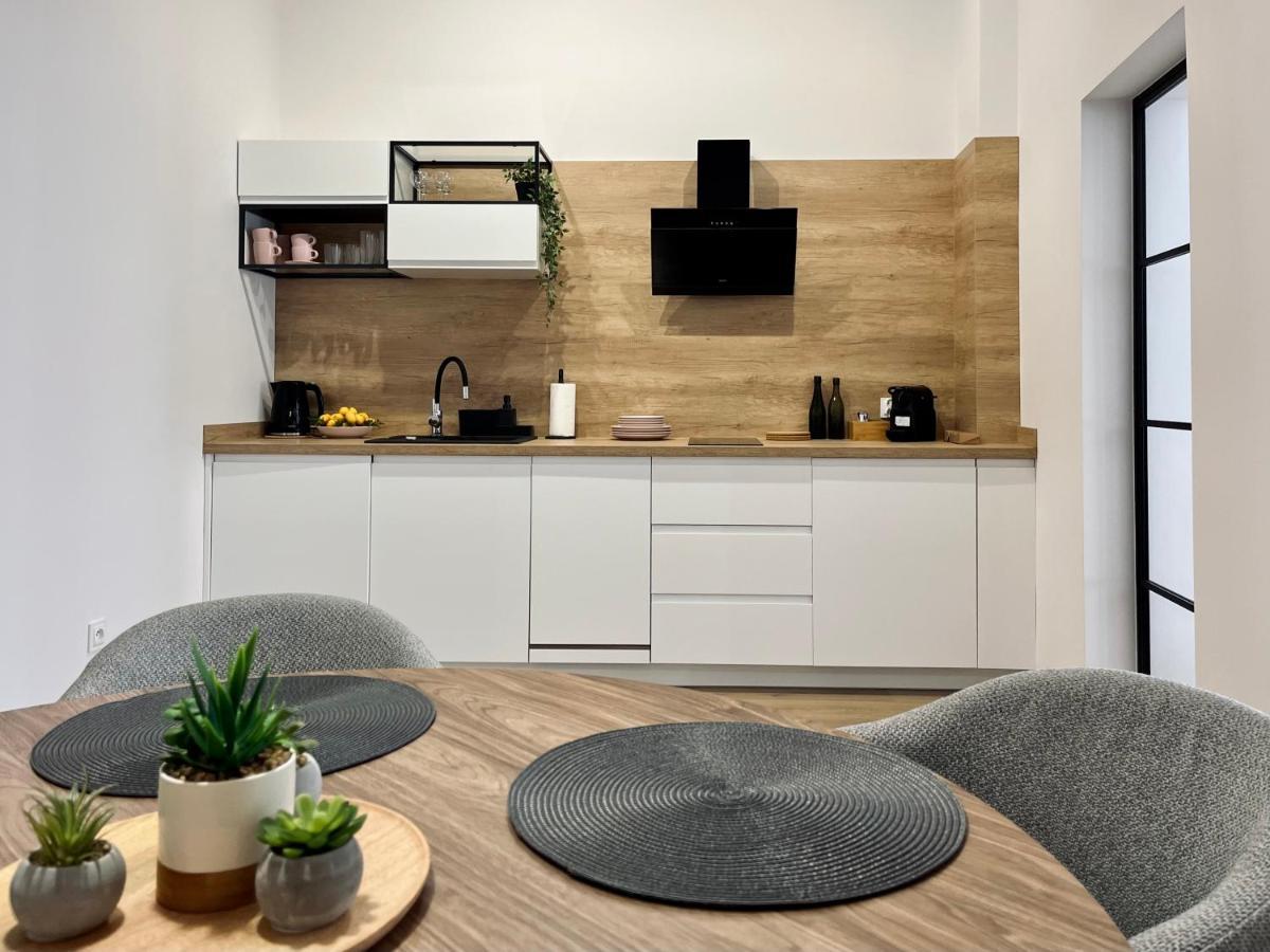 Luna Apartments Jelenia Góra Extérieur photo
