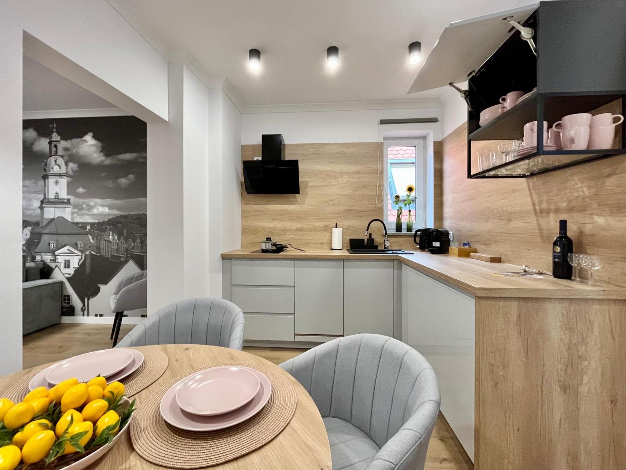 Luna Apartments Jelenia Góra Extérieur photo