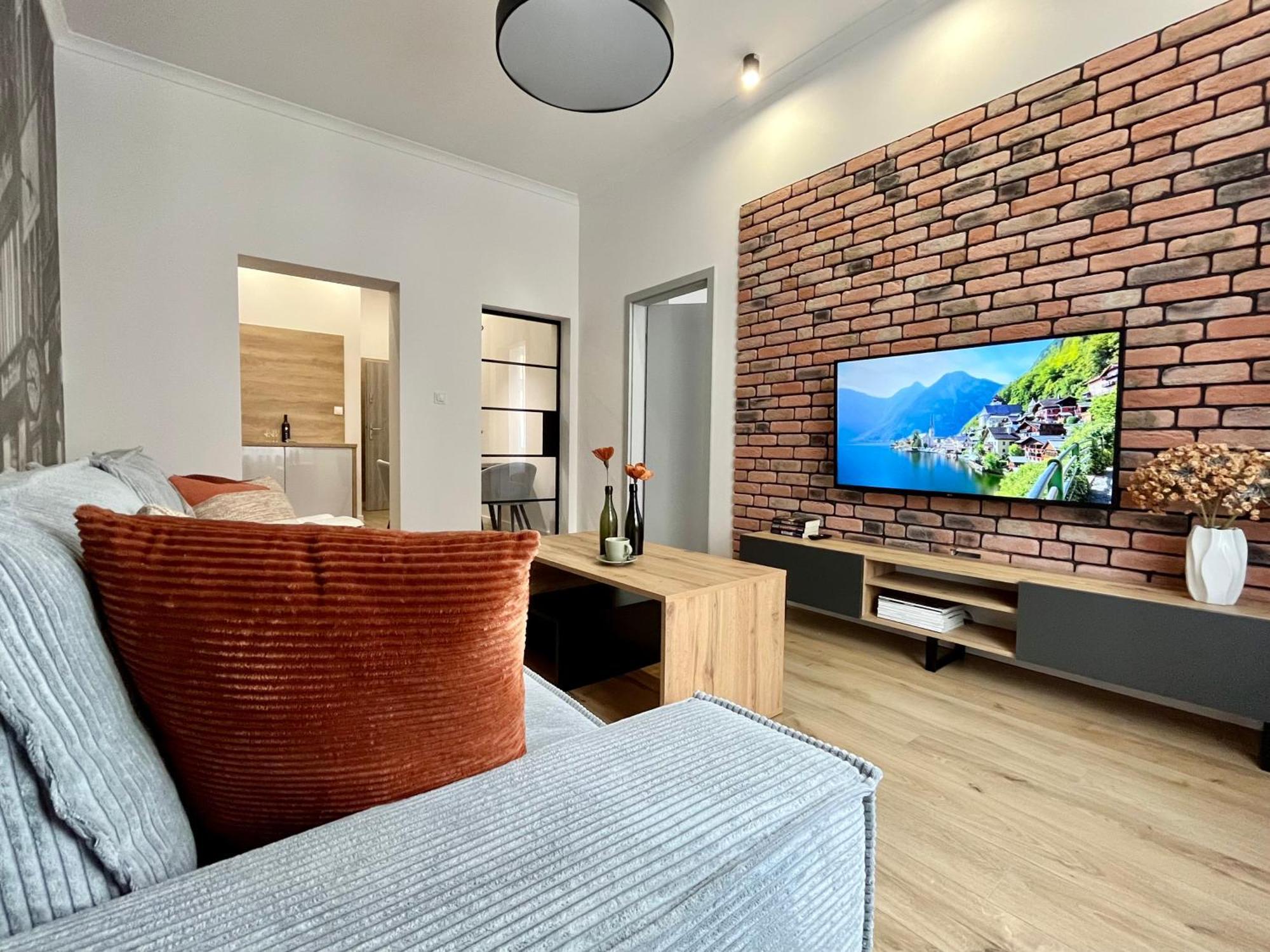Luna Apartments Jelenia Góra Extérieur photo